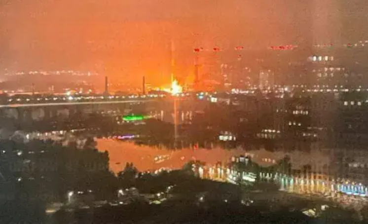 «Ужас. Всё выносят»: Жесточайший ответ за удар Storm Shadow по Брянску