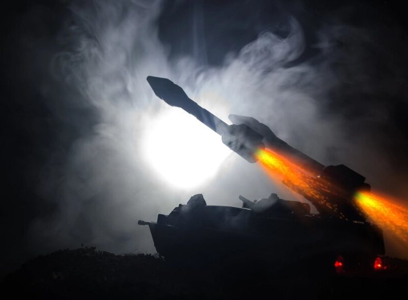 Грозить России опасно. Русские "Искандеры" уничтожают самый секретный бункер ВСУ. Будем жечь до руин