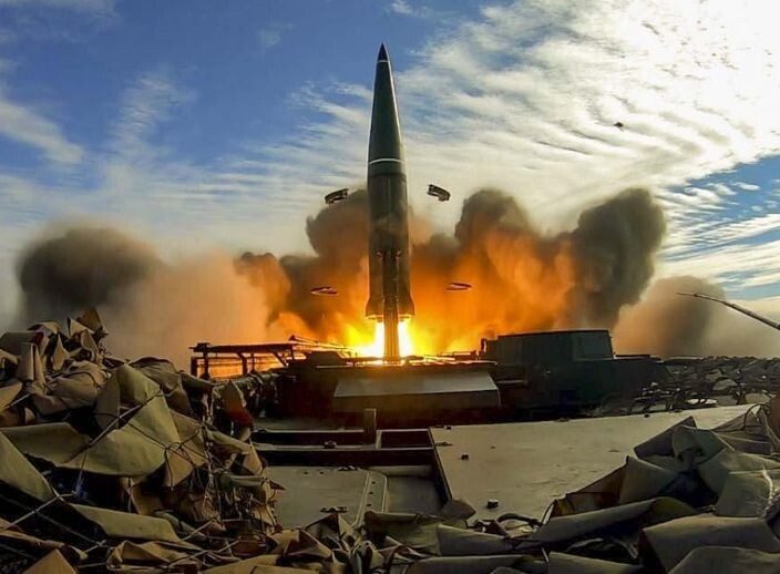 Тихий ужас «Новатора»: Украина дрожит, истерика у НАТО. Россия внезапно ударила новейшей ракетой