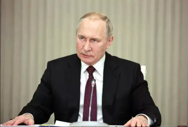 «Запустим несколько ракет». В Западных странах подняли тревогу после выступления Путина