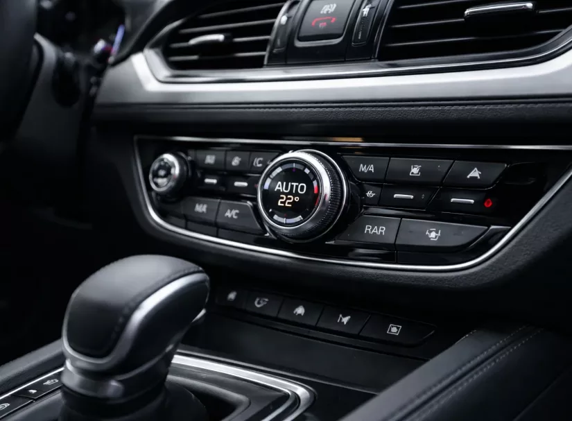 Что включает в себя комплексное обслуживание автокондиционера