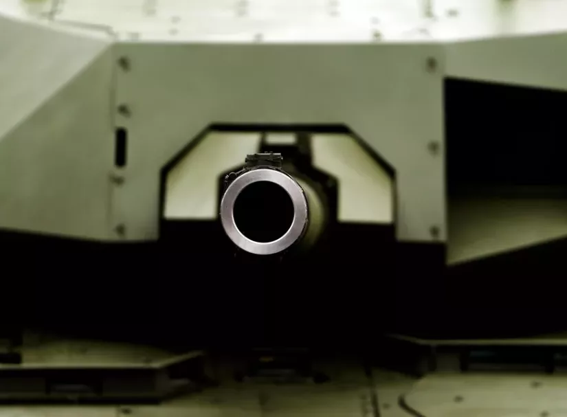 Армата против нового Абрамса: кто окажется сильнее в реальном бою