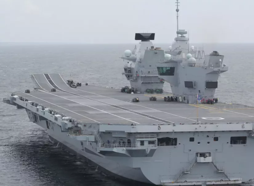 Россия давит, Британия тонет: флот теряет боеспособность на глазах