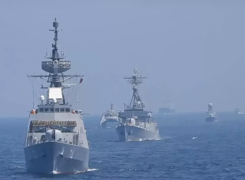 Россия и Иран закрывают Ормузский пролив для угроз: старт совместных учений