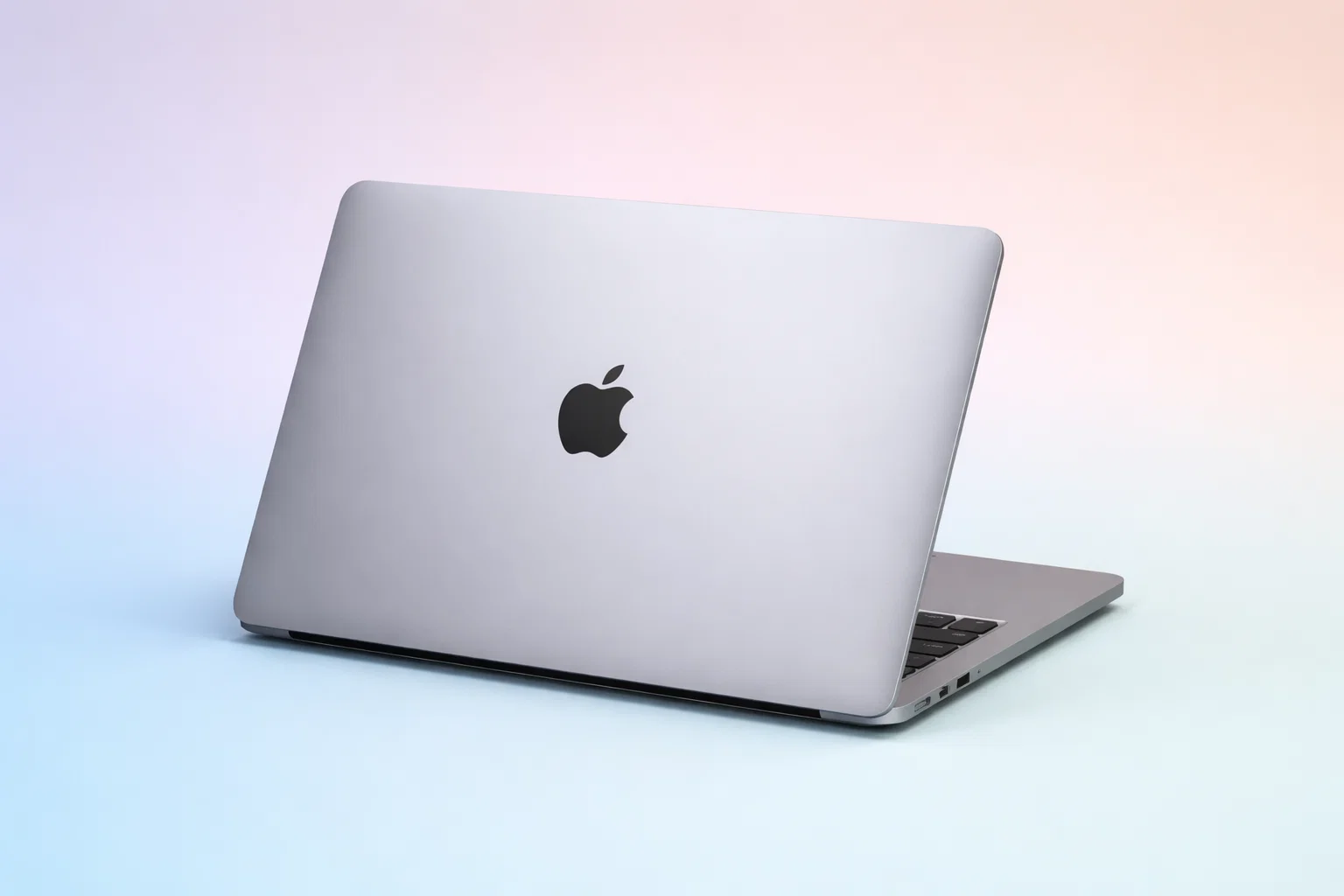 От чего зависит цена MacBook при продаже