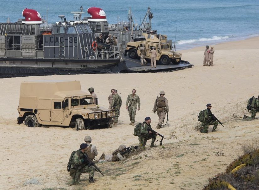 Тегеран перекрыл нефтяную артерию мира: почему американский флот бессилен и зачем США придётся штурмовать Бендер-Аббас