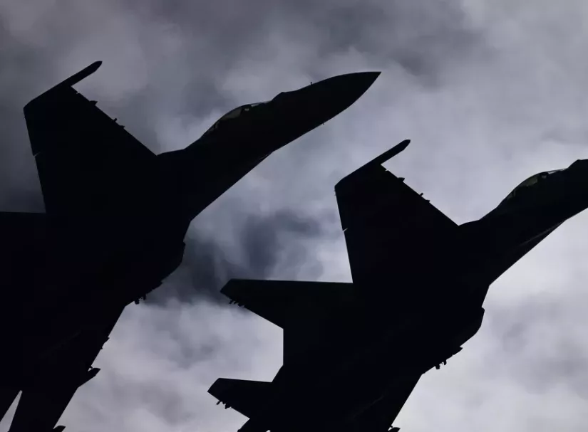 Норвежские F-35 против «Русских витязей» на Су-35: кто кого переиграл над Баренцевым морем