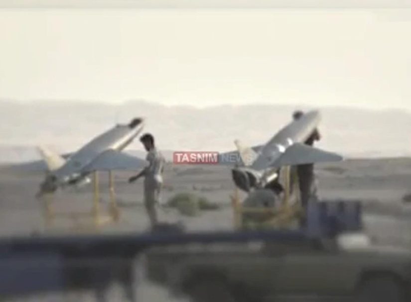 Тегеран нанес удары по американским военным кораблям в ответ на захват иранского судна