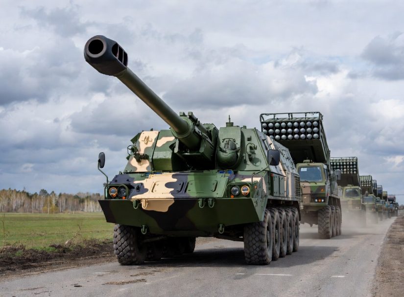 Фронт получил новое оружие: «Мальвы» и зажигающие «Ураганы» идут валом — эпоха КНДР в сводках закончилась