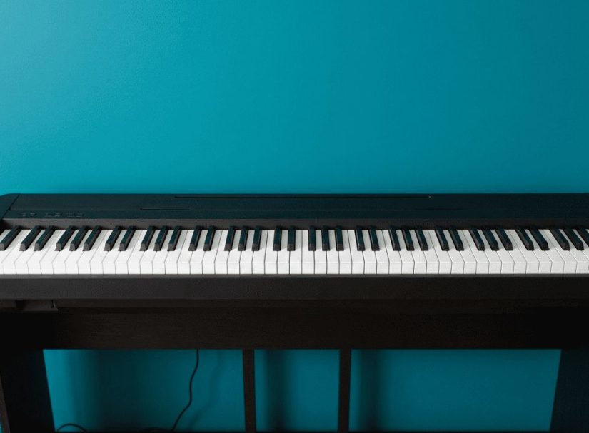 Что важнее при покупке пианино: формат, клавиатура или звук