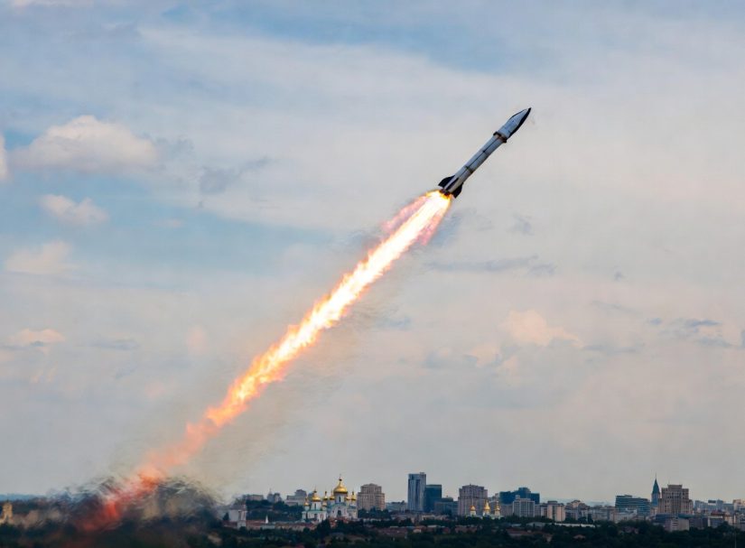 ««Выпрашиваете Орешник?» — Россия переходит от слов к делу: новый мощный удар по Киеву уже на подходе»